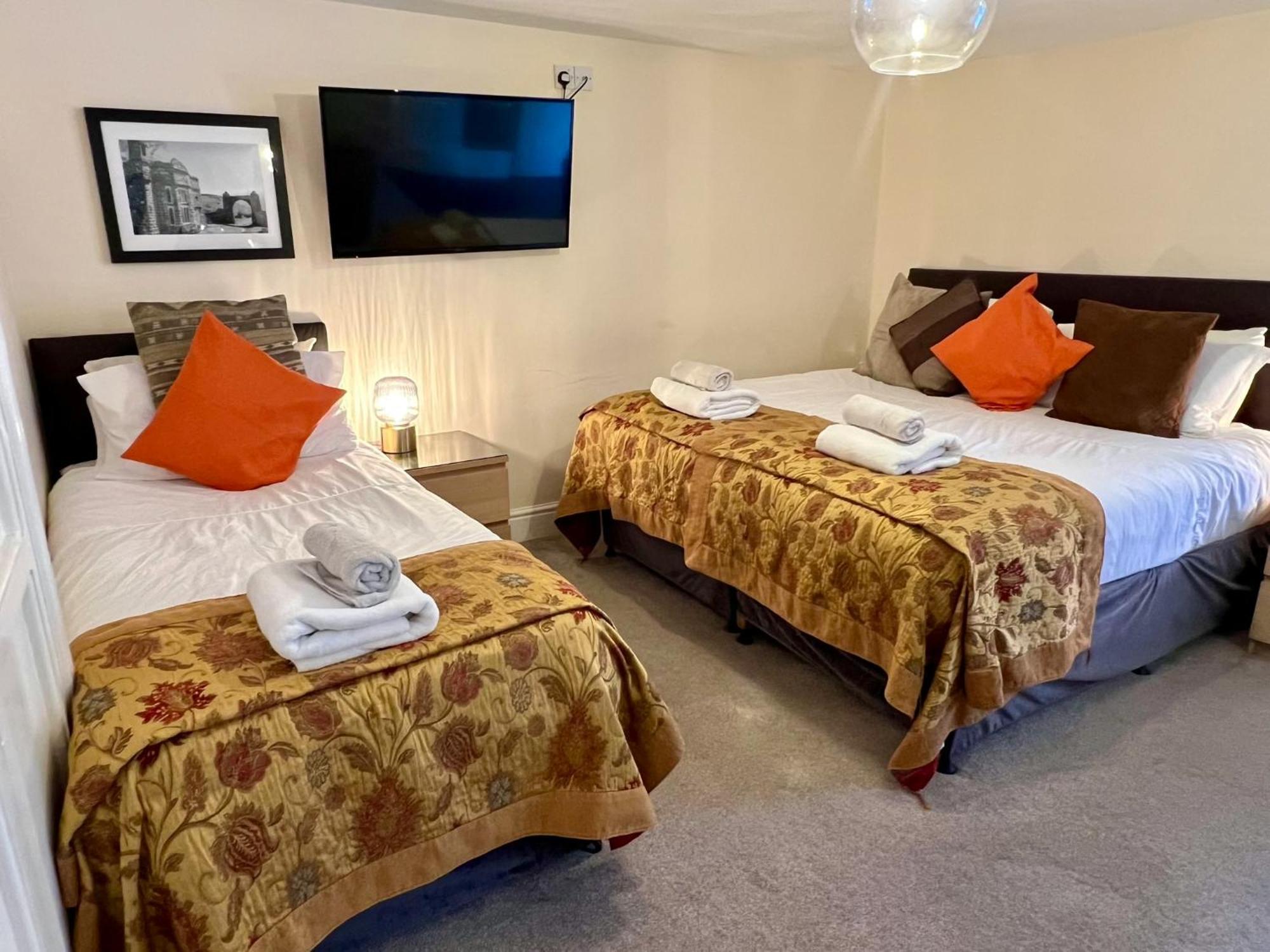 Dolgun Uchaf Historic B&B And Cottages In Snowdonia Долгелай Екстериор снимка